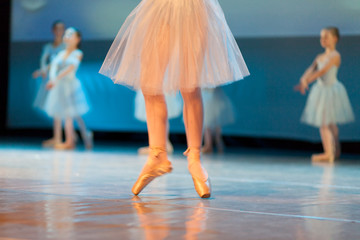 Fototapeta na wymiar Ballerina on stage