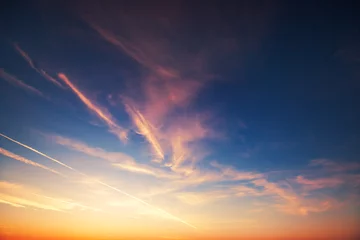 Foto op Plexiglas Hemel Zonsondergang dramatische lucht wolken