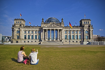 Obraz premium berlin girls bundestag