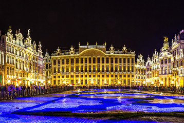 Panorama of the Grand Place in Brussels © Sergii Figurnyi