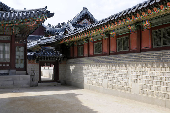 Gyeongbok Palace building house Seoul south korea famous historical architecture photo
