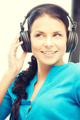 woman with headphones