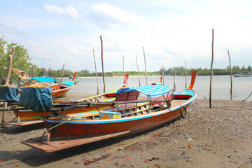 Fototapeta na wymiar Fishing boats on the shore