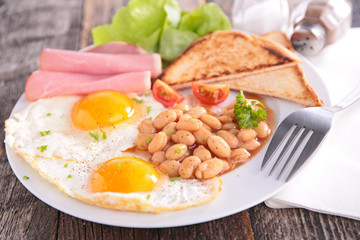 breakfast with egg and beans