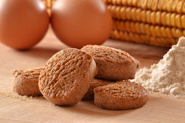 Bizcochos de avena e ingredientes.