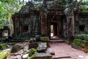 detail of the central prasat in the archaeological ta som place in siam reap cambodia