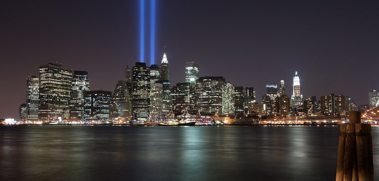 Tribute in Light searchlights illuminating Downtown Manhattan on 9/11, Manhattan, New York, USA
