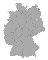 Karte von Deutschland mit Fahne von Berlin