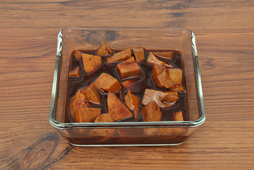 Tofu marinniert