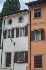 Fototapeta na wymiar Altes Haus in Gorizia #2