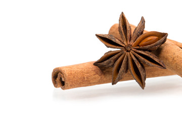 Cloves and cinnamon