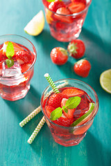 summer strawberry drink with lime and mint