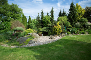 Fototapeta na wymiar Beautiful spring garden design