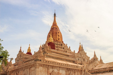 Fototapeta premium Ananda Temple on Bagan Plain, Myanmar, Burma