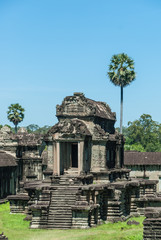 Naklejka premium one of the libraries of the archaeological place of angkor wat in siam reap, cambodia