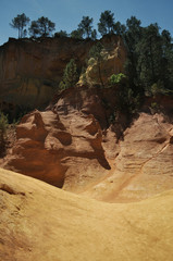 SENTIERO DELL'OCRA, ROUSSILLON