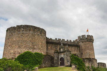 Fototapeta na wymiar Mombeltran castle in Avila, Spain