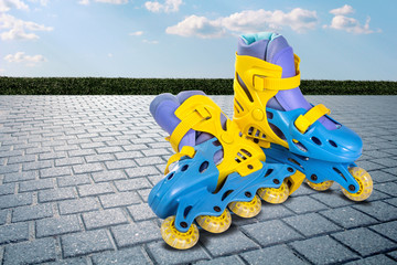 ролики на брусчатке