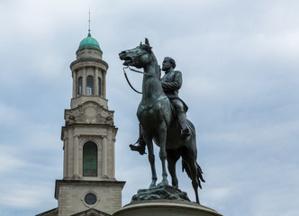Fototapeta na wymiar Horse and statue in Washington DC