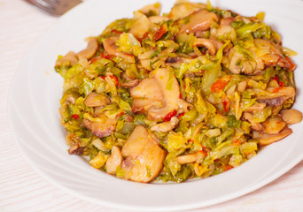 Stewed cabbage with mushrooms