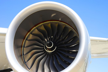 Obraz premium réacteur d'avion de ligne