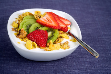 Fresh Fruit, Yogurt & Gluten Free Granola
