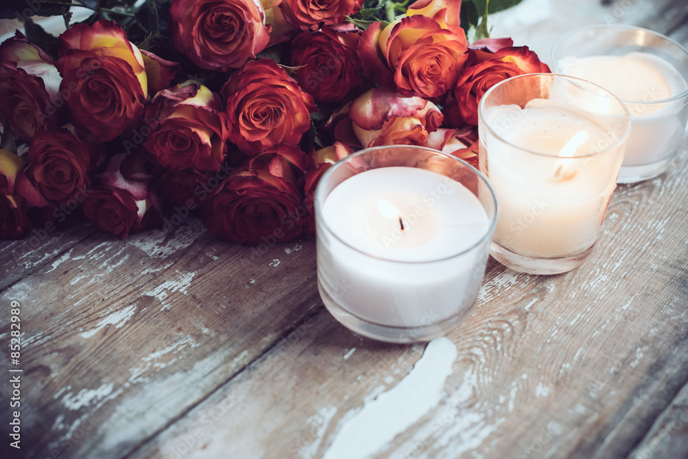 Wall mural roses and candles