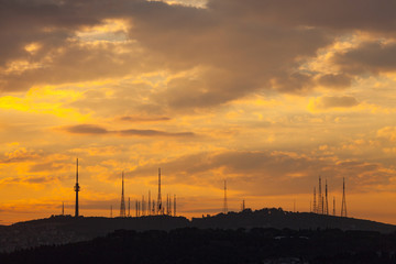 Obraz premium Camlica hill at dawn, Istanbul