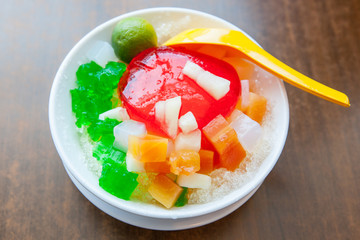Shaved Ice dessert with Fresh fruits