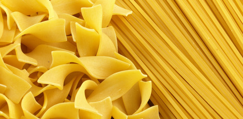 Raw types of pasta