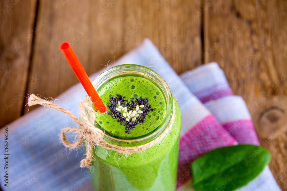 Sticker green smoothie with heart of seeds