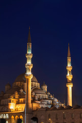 Fototapeta na wymiar New mosque at night