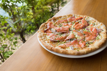 pizza with smoked salmon