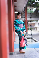 浴衣の女性