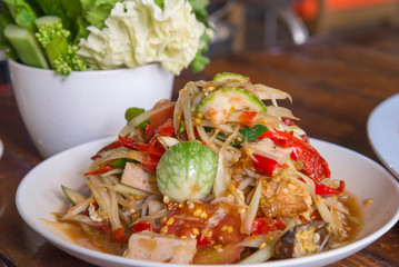 papaya salad of spicy Thai food
