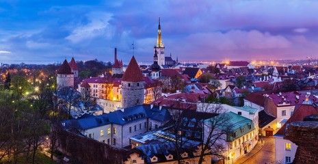 Fototapeta premium Tallinn Medieval Old Town panorama, Estonia