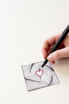 Hand drawing Entangle heart