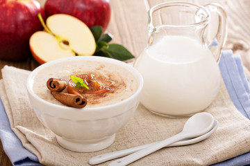 Rice pudding with syrup and berries