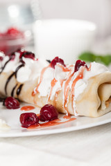 crepes with fruit and cream