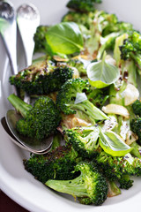 Pan roasted broccoli with garlic