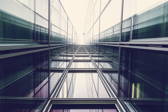 Germany, Duesseldorf, facades of modern office building