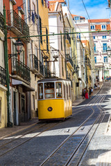 Lisbon's Gloria funicular © Sergii Figurnyi