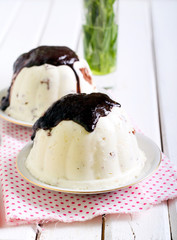 Cookies and cream cheesecake