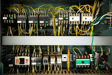 Electrical control with magnetic.