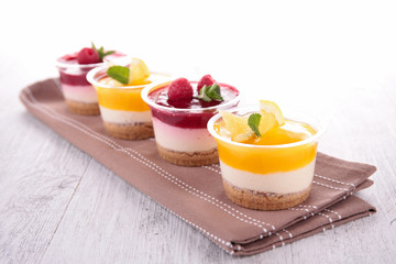 cheesecake or tiramisu