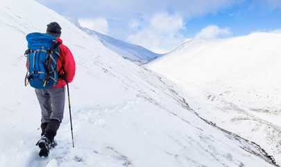 Fototapeta na wymiar Winter Trekking
