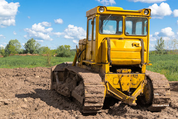 Fototapeta premium Empty Industrial Earth Moving Machine