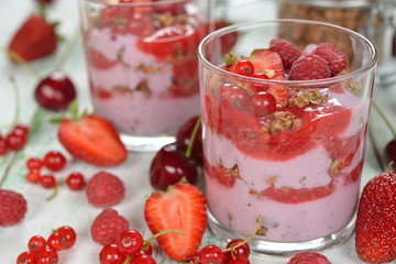 Dietary yogurt dessert