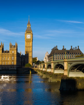 Elizabeth Tower, Big Ben and Westminster Bridge in early morning light, London, England, UK
