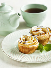 Apple roses. Cakes Apple Roses made from puff pastry with apple